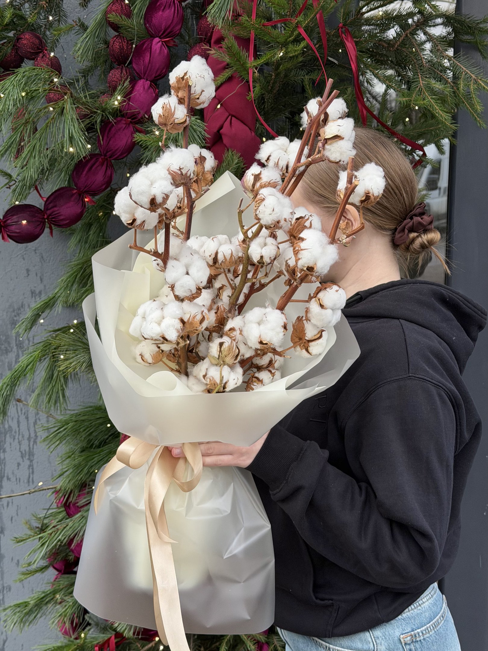 Букет из 5 веток хлопка