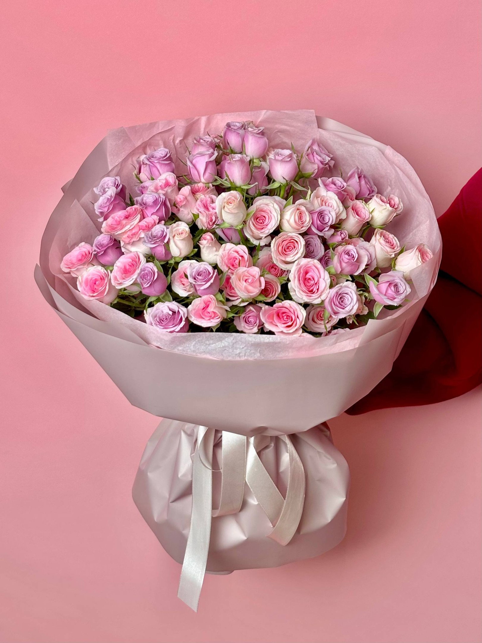 Букет из кустовых роз «Lover»