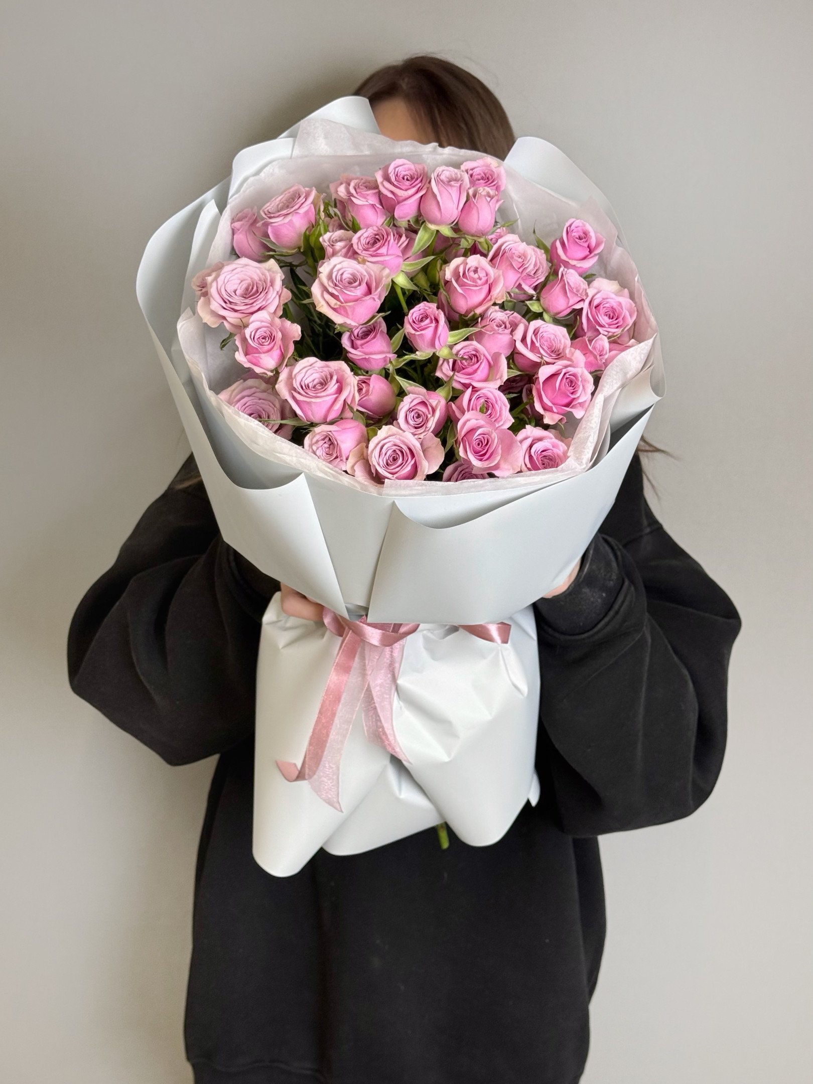 Букет из кустовой розы «Rose»