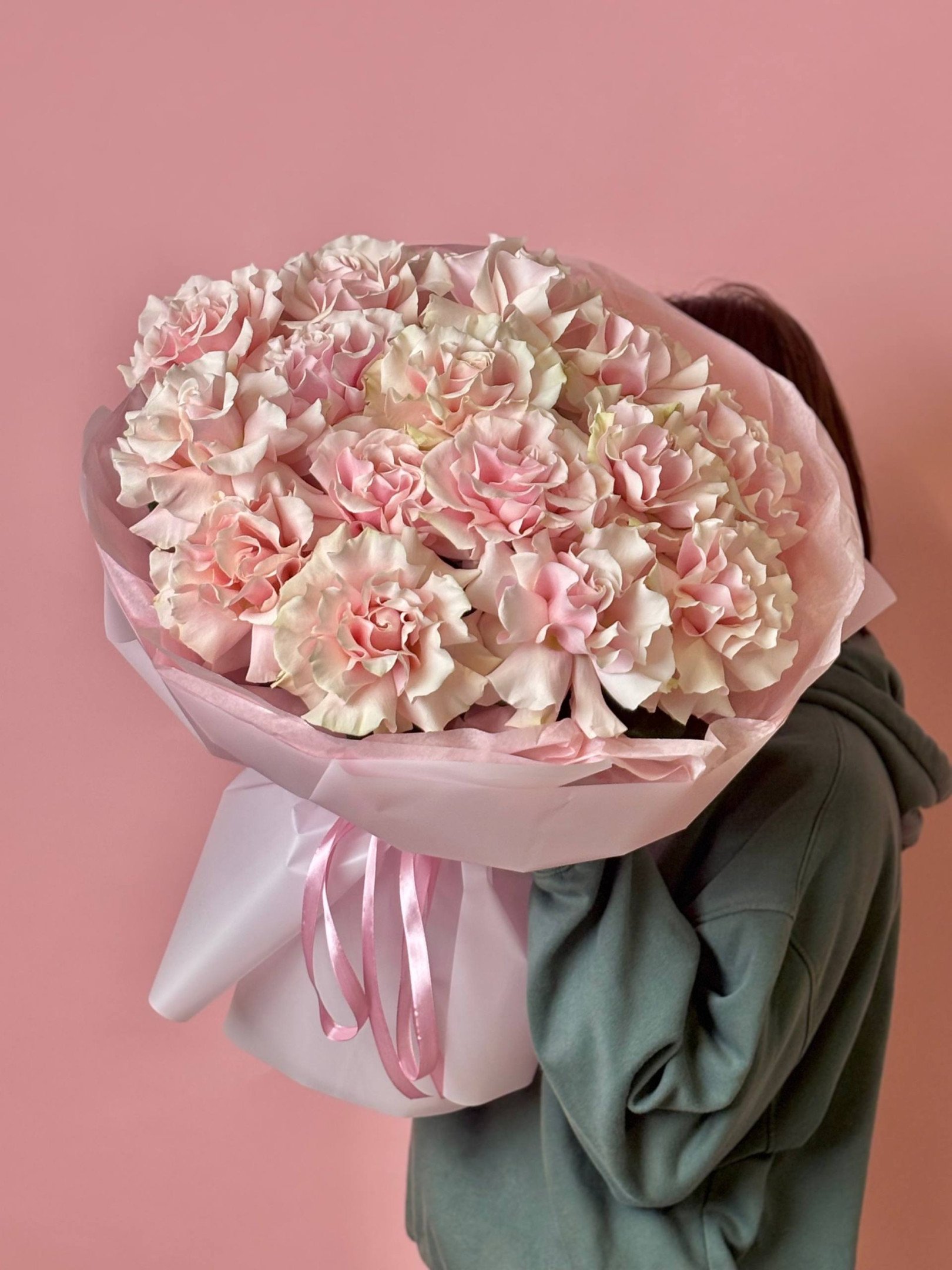 Букет из 15 розовых французских роз