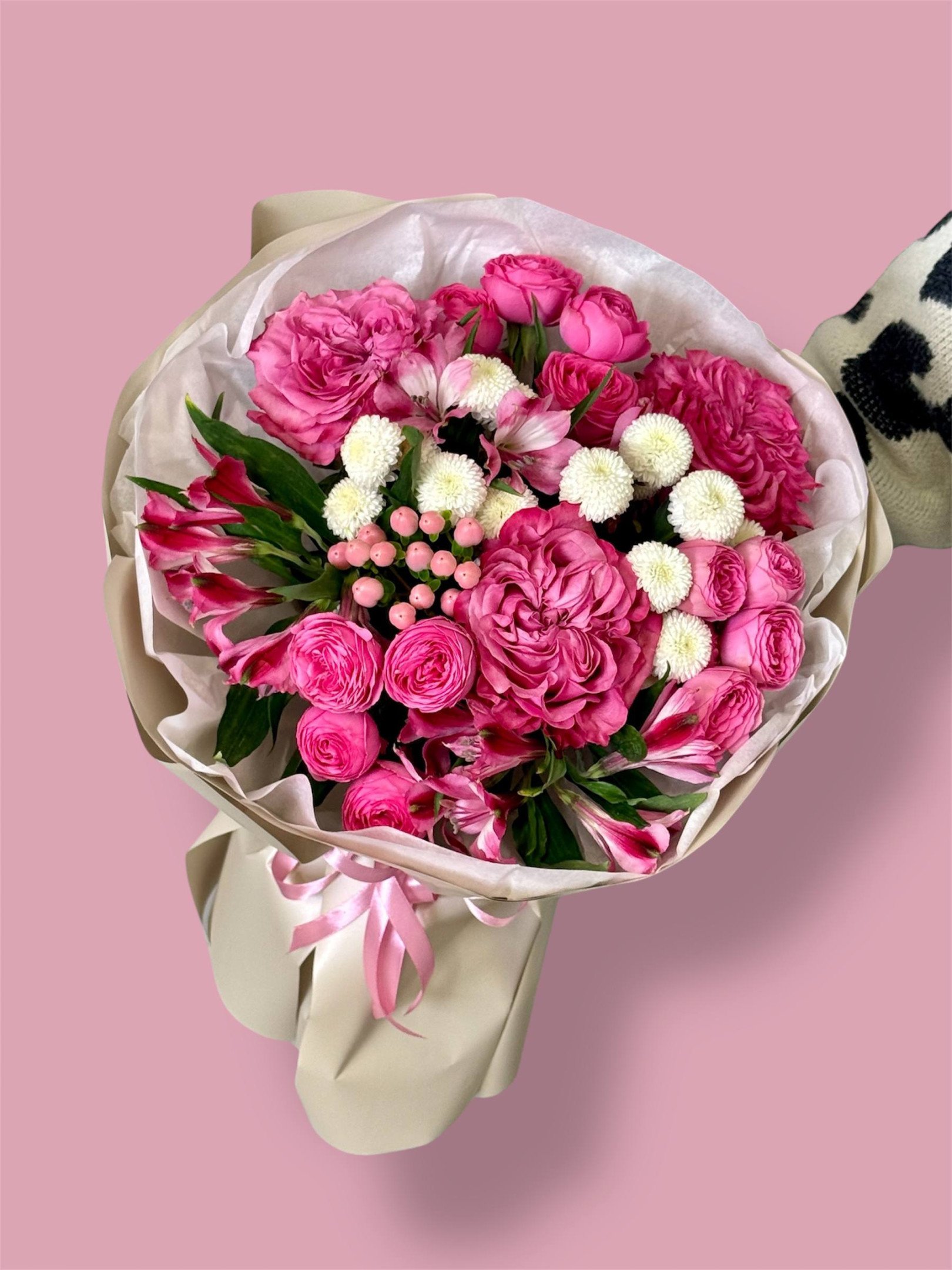 Сборный букет «Raspberry jam»